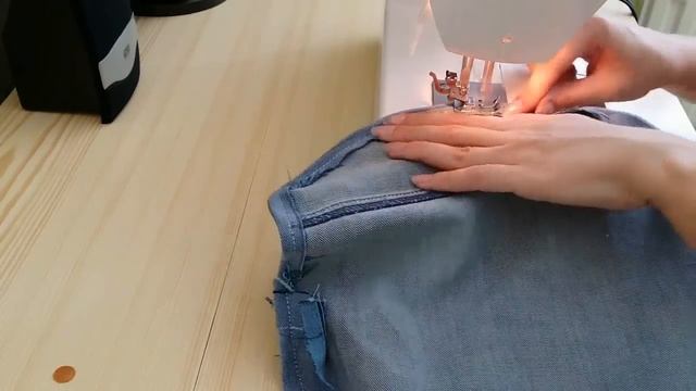 DIY - How to make Backpack (Knapsack) from old jeans смотреть онлайн