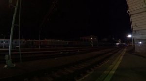 Электровоз ЭП1М  с пассажирским