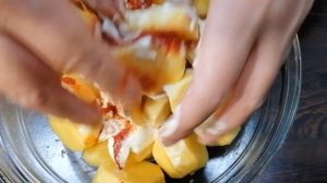 Куриная голень с картошкой в рукаве