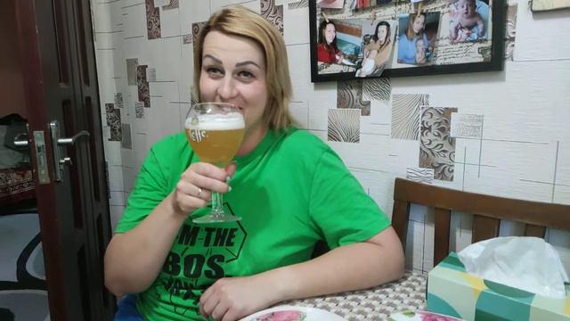 Мидии, креветочки, пивко... 🌡️☀️🍺 Отдыхаем после жаркого дня! смотреть онлайн