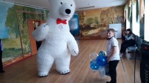 Белый мишка поздравляет нашего сынишку)