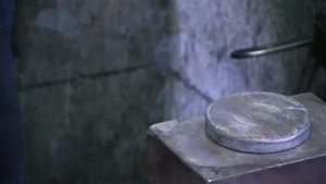 (Ч. 3) Кузнецы Японии. Куём катану старинным способом.
