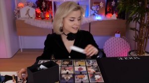 АДВЕНТ-КАЛЕНДАРЬ VOGUE! ОБЕЩАЮТ 170 000 РУБЛЕЙ ВНУТРИ! | Как это дарить?