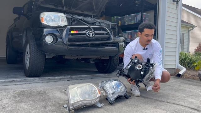 How to Replace Headlight Assembly | 2005-2012 Toyota Tacoma