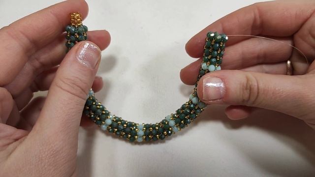 Жгут из бисера иглой! Браслет из бисера и бусин своими руками / Needle string bead