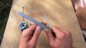 Зимняя удочка. Отличная зимняя удочка для активной мормышки и безмотылки.