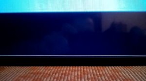 Появляющиеся и исчещабщие полоски сверху в тв LG 42LB6700