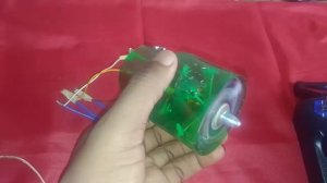 Заключительный этап изготовления 1,5-килограммового турбовентиляторного двигателя. Тестирование