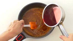 МАЛИНОВАЯ КАРАМЕЛЬ) caramel from raspberry.