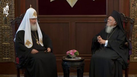 Состоялась встреча Предстоятелей Константинопольской и Русской Православных Церквей