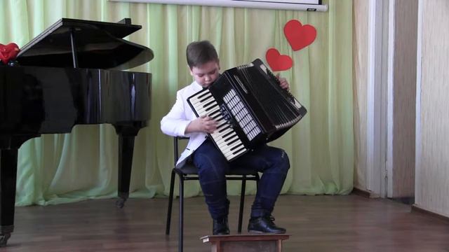 Гомольский Ваня 7 лет г.Часов Яр