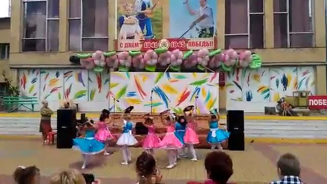 Танец с пластинками смотреть онлайн