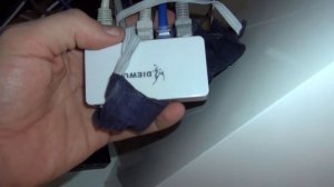 TP-Link LiteWave LS1008G 8-Port 10/100/1000 Mbps Desktop Switch Unboxing and Test