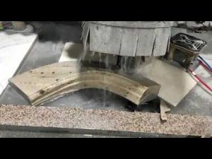 Этапы производства: обработка камня.