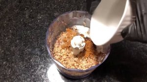 ШОКОЛАДНЫЙ УРБЕЧ ( домашняя ореховая паста с какао).