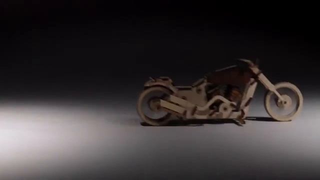 Байк VM 02 UGEARS   НОВИНКА 2018 года! Сборная механическая модель из дерева  Подарок мужчине смотреть онлайн