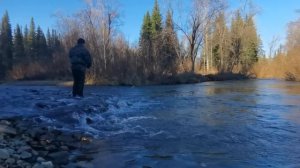 Таежная рыбалка на хариуса в Кузбассе в октябре) горны реки, избы, отдых и рыбалка)