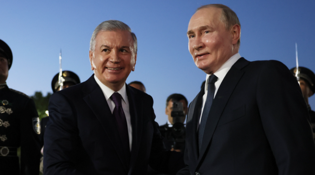 Добро пожаловать: как прошел первый день визита Путина в Ташкент