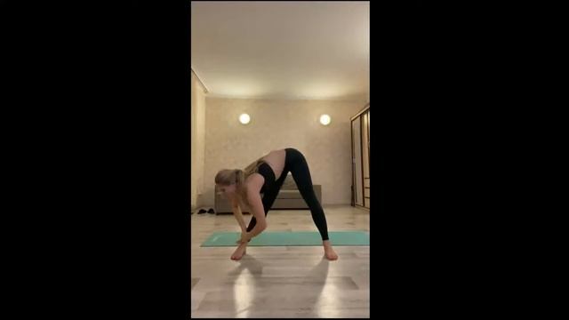 Фитнес-зарядка. Часть 1. Разминка смотреть онлайн