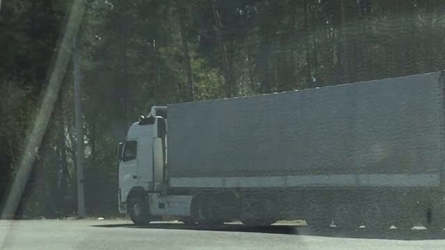 Зачем фуру заправлять с канистры? смотреть онлайн