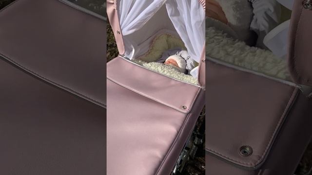 Коляска Reindeer Vintage New (V-4) смотреть онлайн