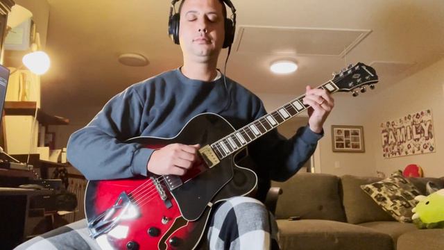 Jingle Jazz Ibanez AF-75-TRS смотреть онлайн