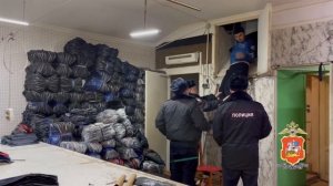 Подмосковными полицейскими выявлен швейный цех, в котором трудились 26 нелегальных мигрантов