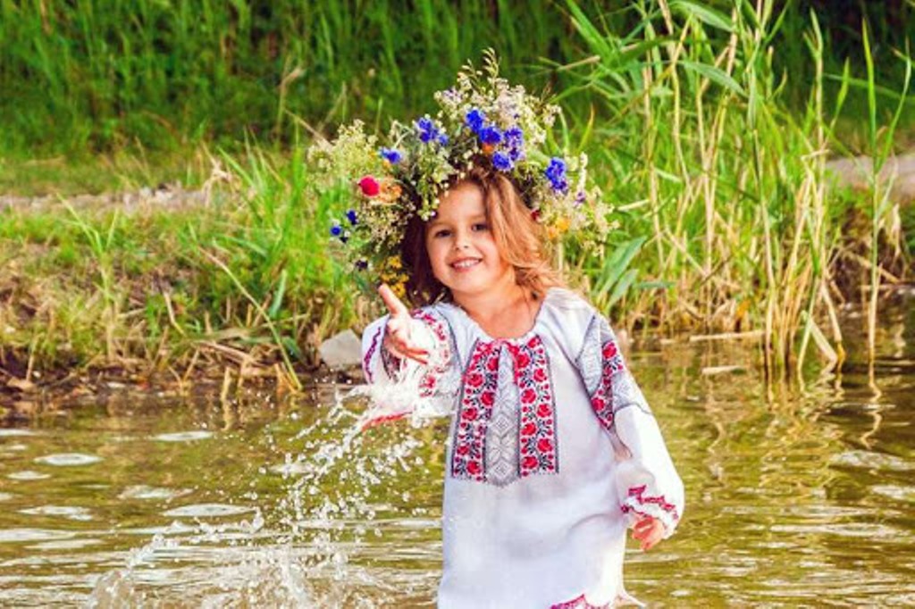 Проведение купалы. Аграфена купальница 6 июля. Аграфена купальница.