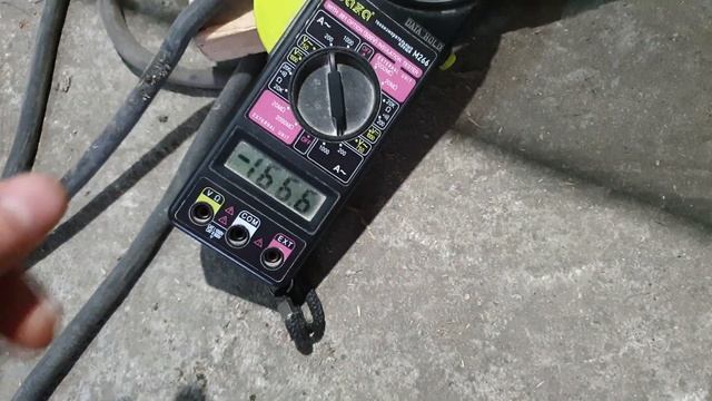 Измельчение ПЭТ бутылки. Шмель 7,5 кВт. Дробилка пластика, ПВХ. смотреть онлайн