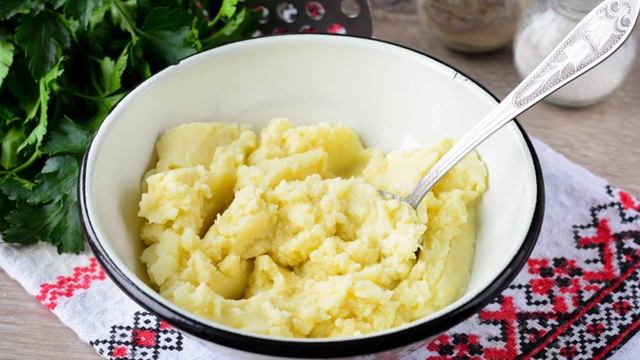 Постные чебуреки с картошкой