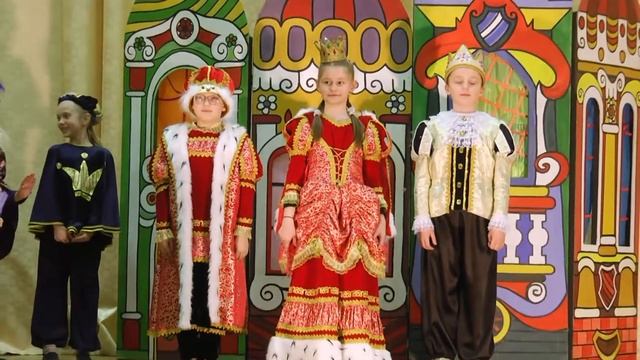 Группа "Мудрая гусеница" - выпускной спектакль "Золушка" (I состав) смотреть онлайн