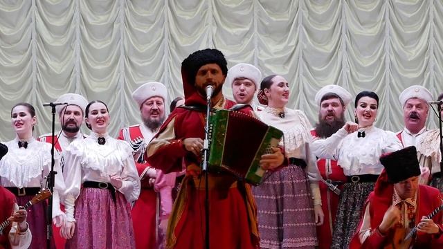 Кореновск. Выступление Кубанского казачьего хора. смотреть онлайн
