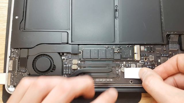 Apple MacBook Air A1466 13.3"  How to detect motherboard problem смотреть онлайн