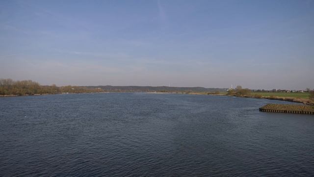 Geesthacht, Germany: Elbe, Staustufe (Barrage) - 4K Music Video Picture смотреть онлайн
