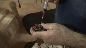 Торцовочная пила Маkita , смазка подшипников, обслуживание пилы