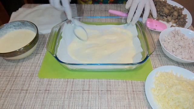 Пирог с грибами и лавашом - легкий в приготовлении ужин для всей семьи.