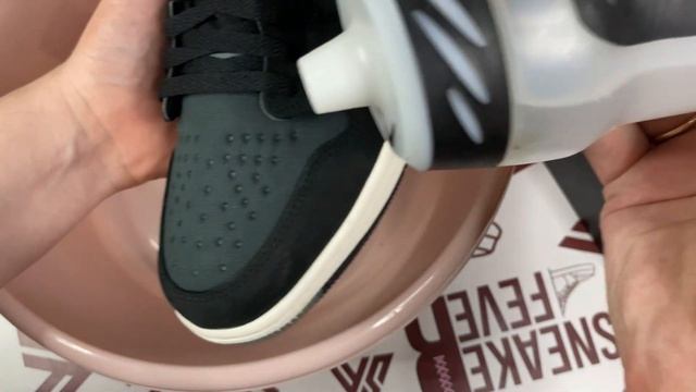 НЕПРОМОКАЕМЫЕ КРОССОВКИ AIR JORDAN 1 ELEMENT GORE-TEX смотреть онлайн