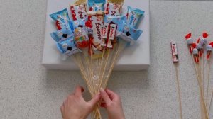 Как сделать букет из конфет ? Букет из батончиков своими руками | Подарок для девушки | ANNARANIKA