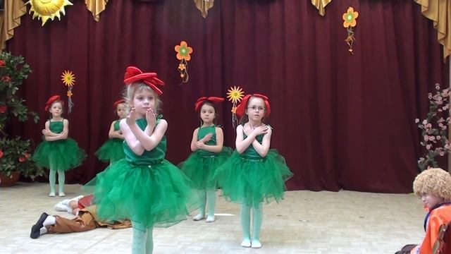 Детский сад 1564 "Колосок" Москва . Праздник "8 Марта". смотреть онлайн