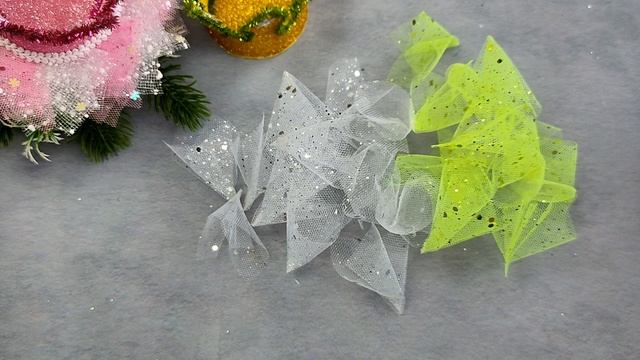 Новогодние короны из фетра с блестками и синельной проволоки\Master diy  канзаши
