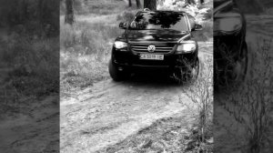 Катаемся на Туареге в лесу.  Volkswagen Touareg 3,6 бензин