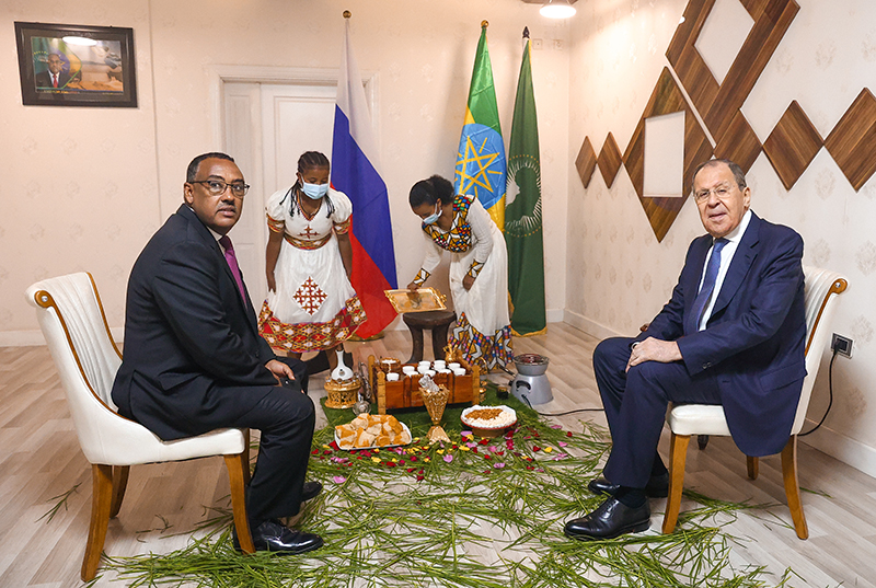 Большие планы: итоги африканского турне Лаврова / События на ТВЦ