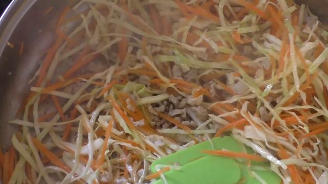 Спринг-роллы со свининой и креветками смотреть онлайн