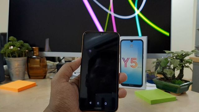 How to use App Drawer in Huawei Y5 2019