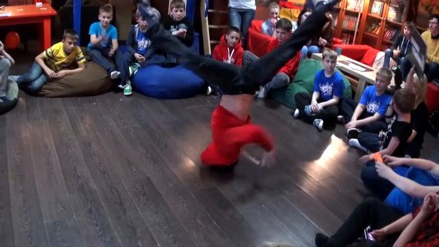 Выпускной «Жуковский БИТ» 2017 - официальное видео смотреть онлайн