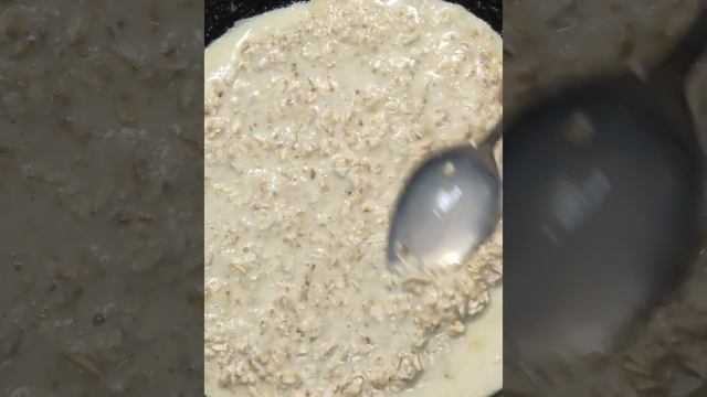 Овсяноблин с бананом.Вкусный и полезный завтрак . смотреть онлайн