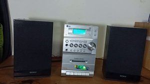 Prueba rápida de audio; minicomponente LG lx-m140 y bocinas sony SS-CEH15.