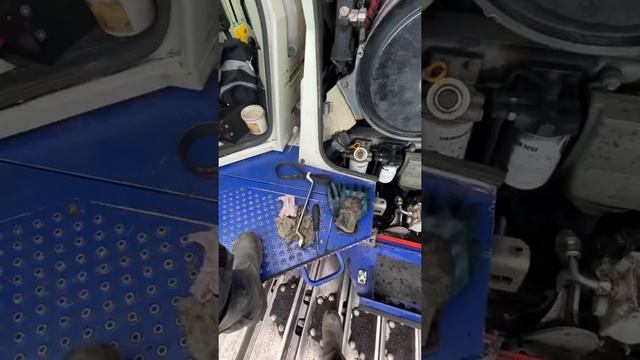 Осталось помыть ДВС и основной радиатор, да бы избежать перегрева ? смотреть онлайн