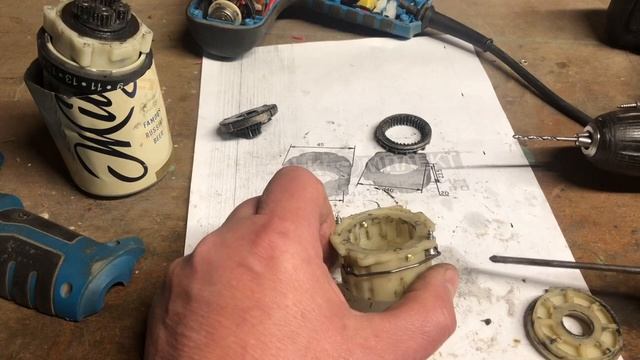 Ремонт редуктора шуруповёрта Sturm 2145. смотреть онлайн