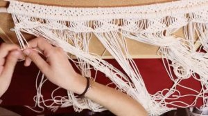 DIY Macrame Pillow Cover Tutorial   |   BOHO HOME DECOR